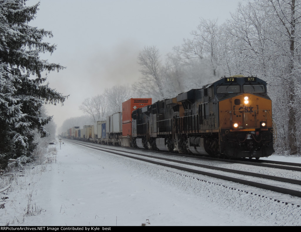 CSX 972 on I020